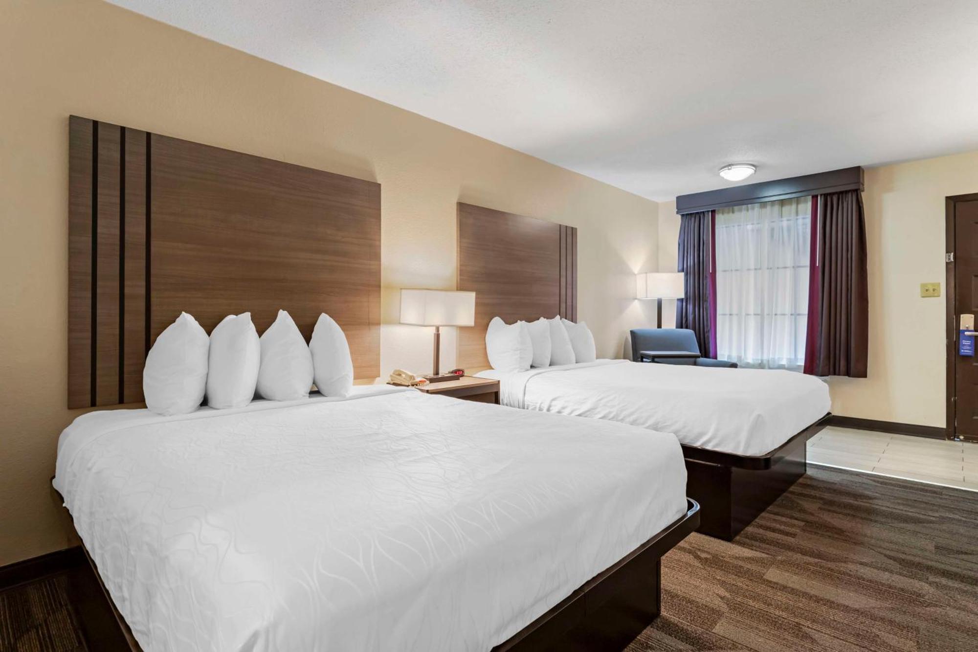 Best Western Of Alexandria Inn & Suites & Conference Center Exterior photo