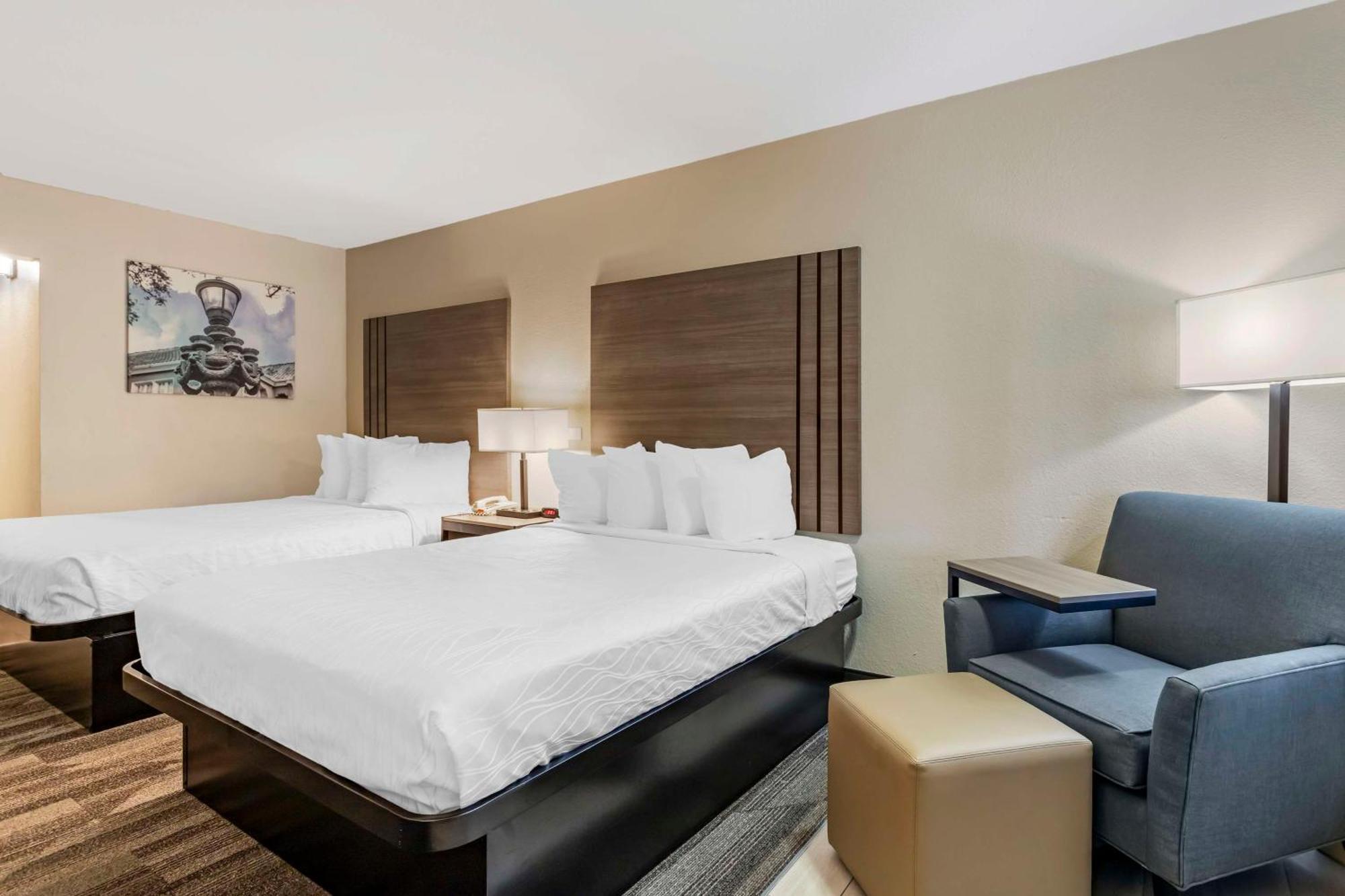 Best Western Of Alexandria Inn & Suites & Conference Center Exterior photo